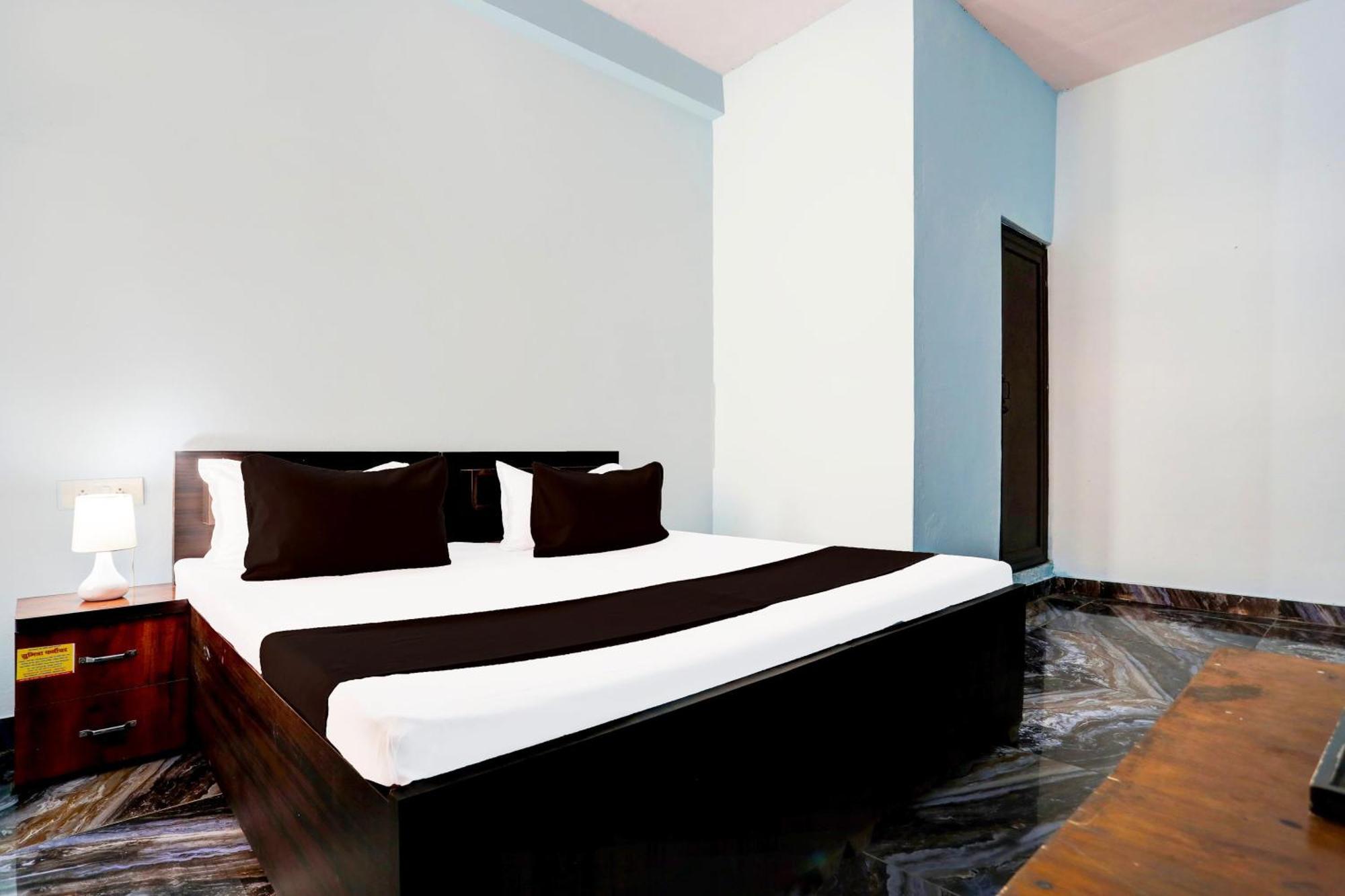 Rudrapur Spot On New Diamond Guest House מראה חיצוני תמונה