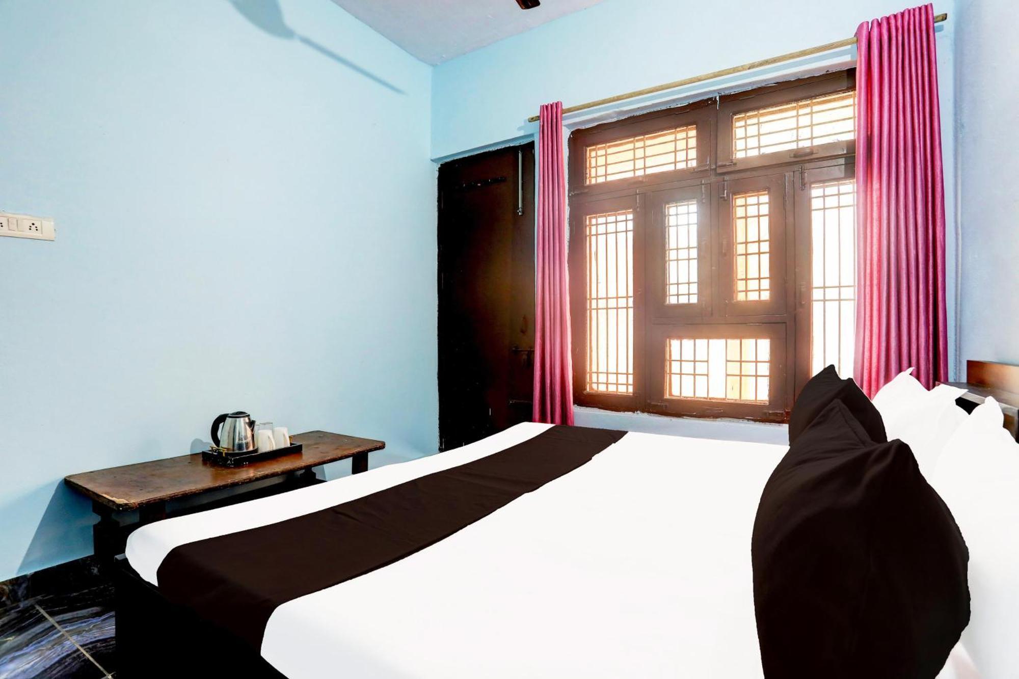 Rudrapur Spot On New Diamond Guest House מראה חיצוני תמונה